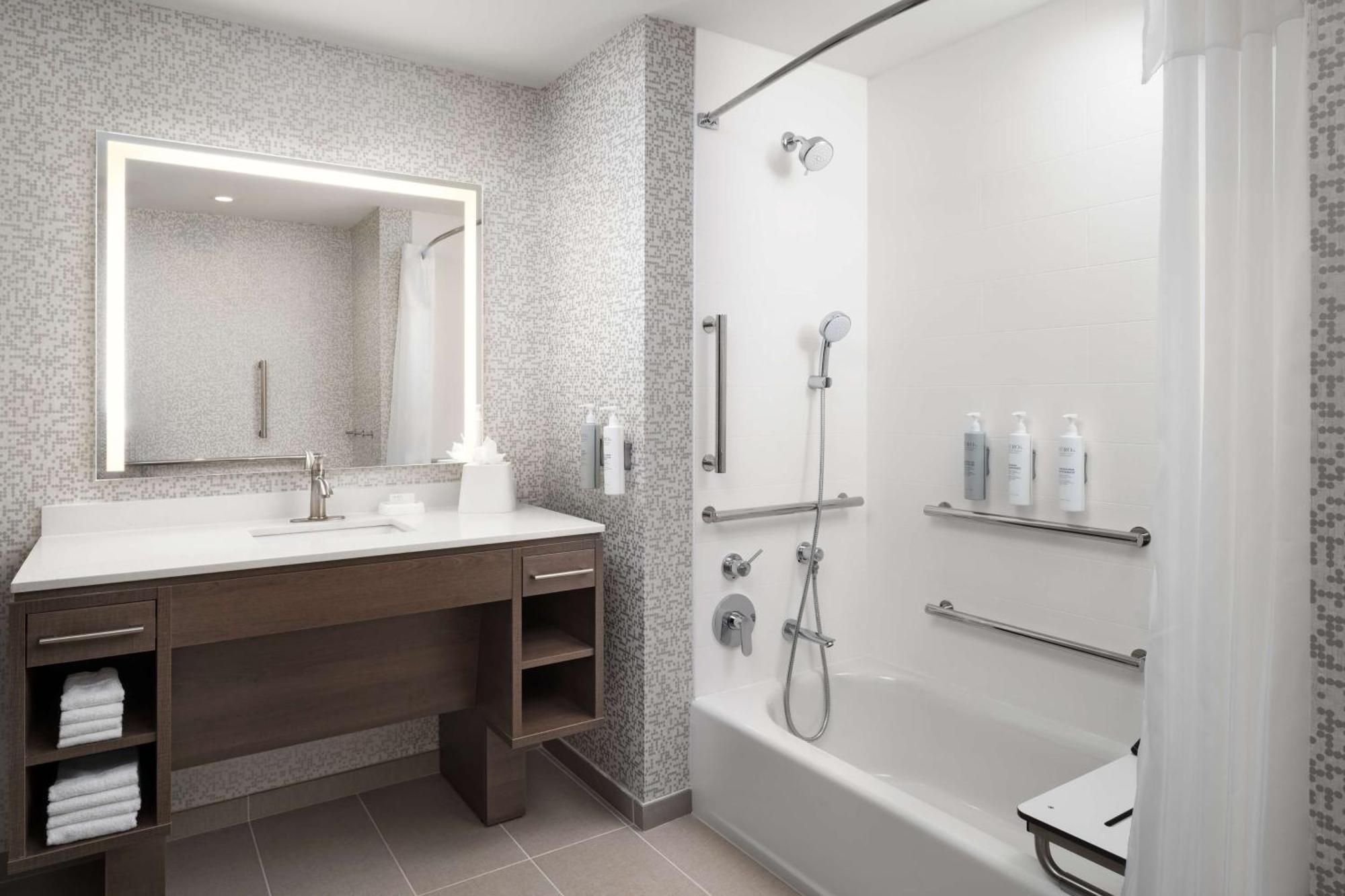Home2 Suites By Hilton 温特黑文 外观 照片