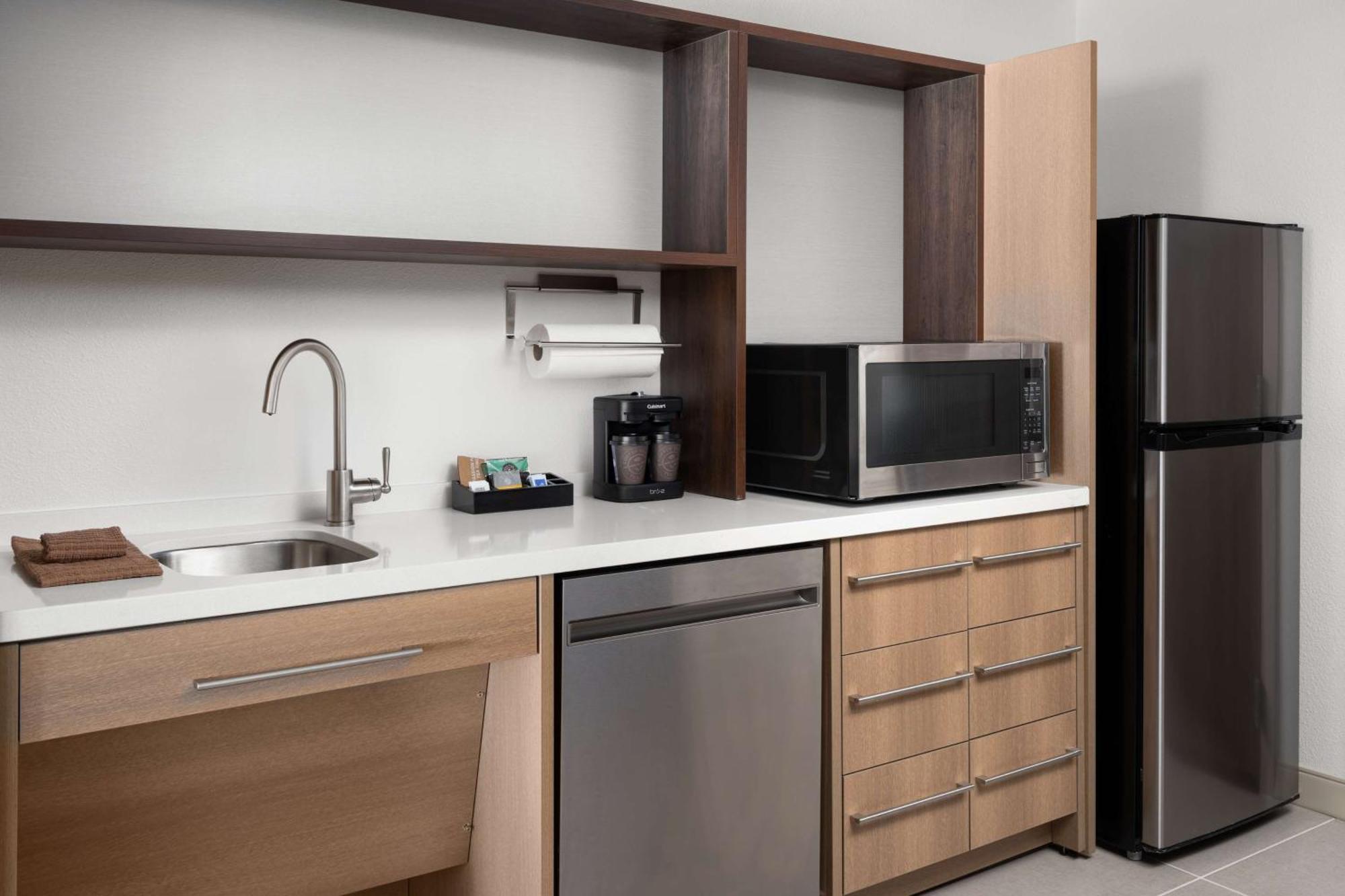 Home2 Suites By Hilton 温特黑文 外观 照片